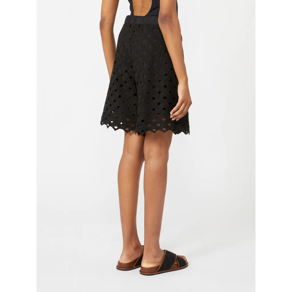 Bermuda Uguale_003.webp